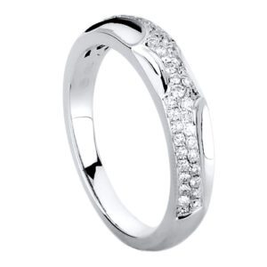 PAVE’ DIAMOND WEDDING BAND IN 18 KARAT WHITE GOLD