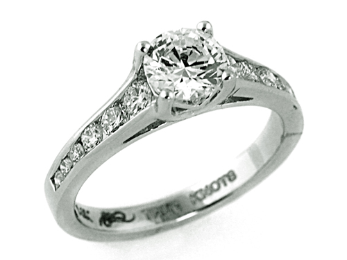 CATHEDRAL GRADUATED DIAMOND ENGAGEMENT RING IN 14 KARAT WHITE GOLD