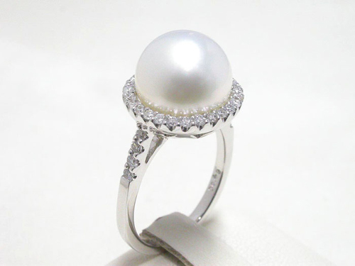 akoya pearl halo diamond ring in 14 18 karat white gold